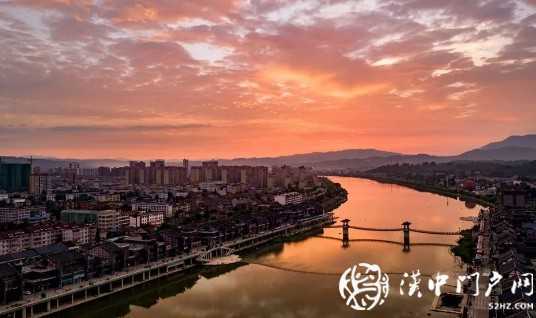 西鄉(xiāng)· 彩霞飄 夕陽(yáng)紅！