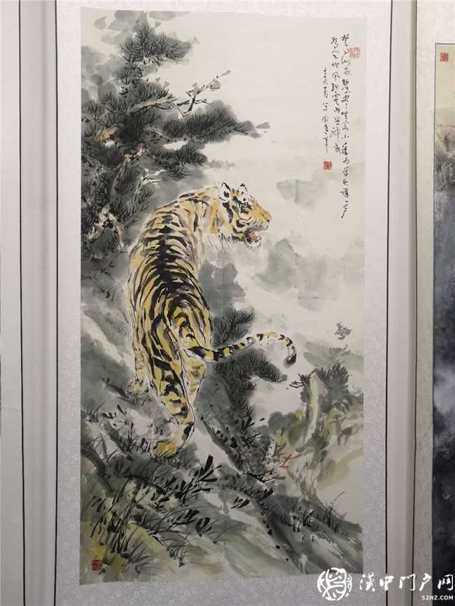 中國藝術(shù)學(xué)會(huì)畫家劉進(jìn)軍在四寶堂召開畫展