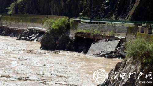 保暢通！略陽交通部門積極搶修水毀道路