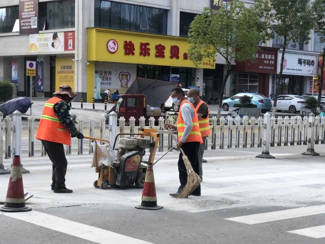 堵！堵！堵！雨天晴天都堵車，這里咋回事？