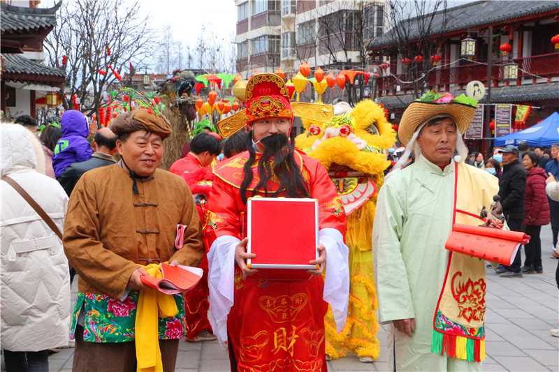 非遺鬧古鎮(zhèn) 歡樂過元宵！這個(gè)元宵熱鬧非凡……