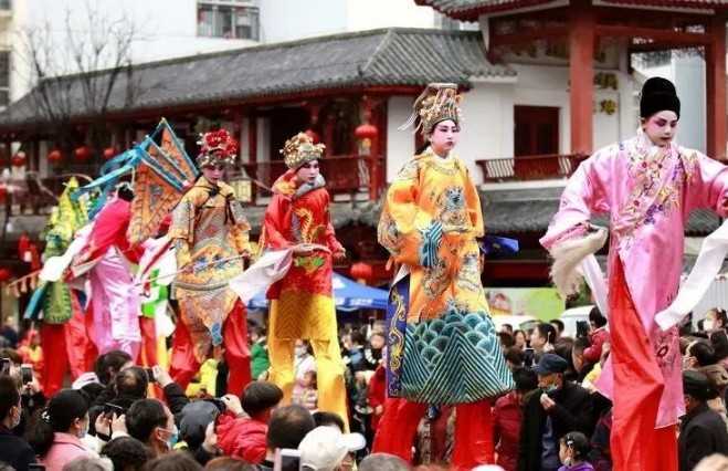 正月十五，非遺文化展演在褒國(guó)古鎮(zhèn)舉行！