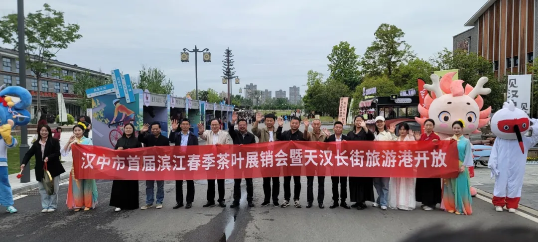 正在開放！從旅游集散到游客港灣，天漢長街旅游港歡迎您！